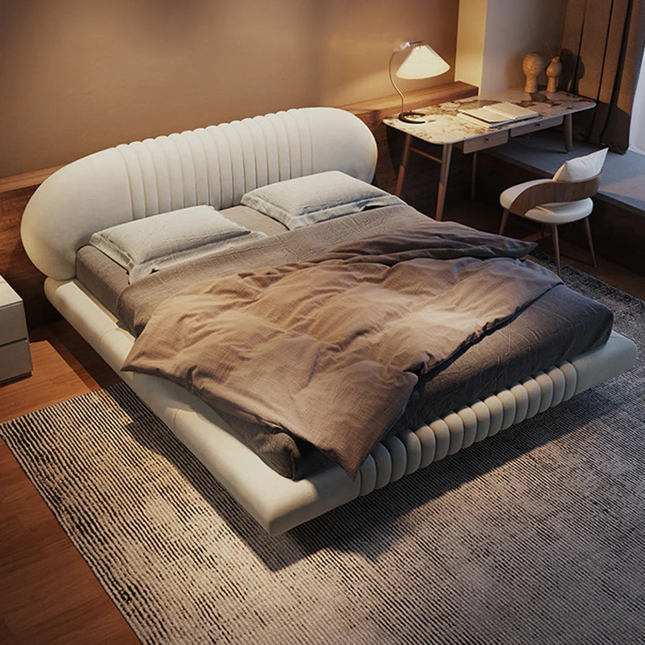 Nell - Bed